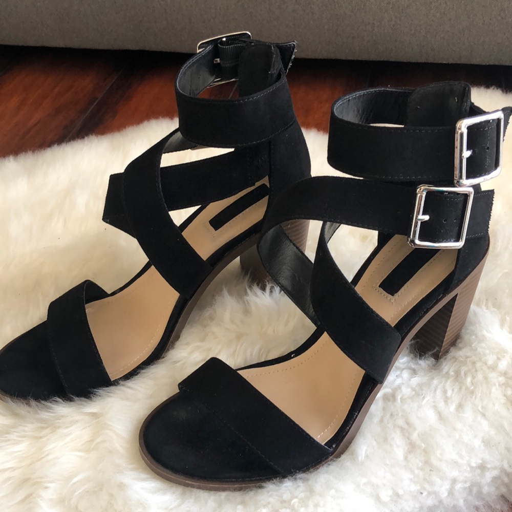 Strappy black sandals from forever 21